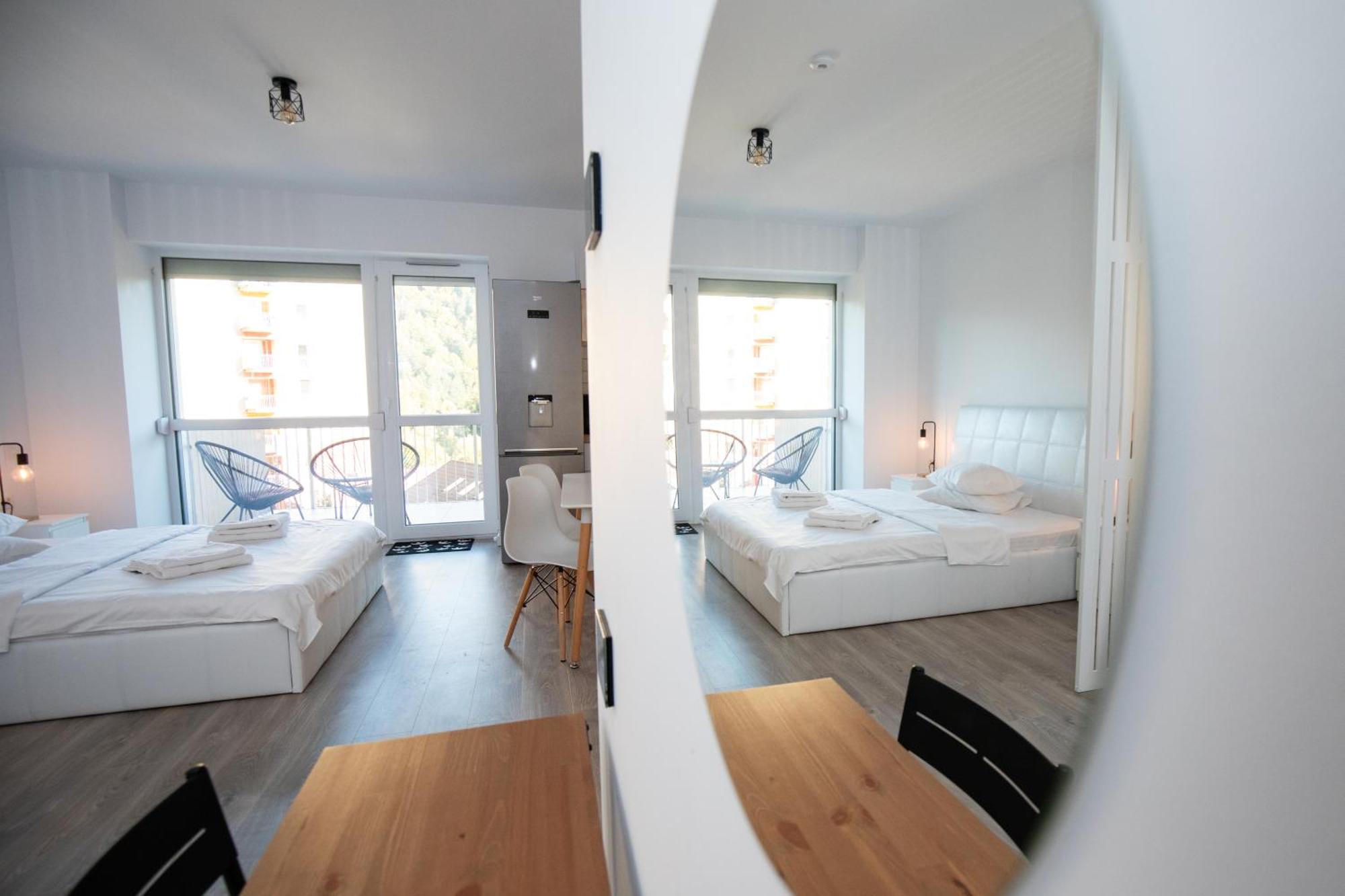 סינאיה Cozy Studio 4 People With Parking מראה חיצוני תמונה